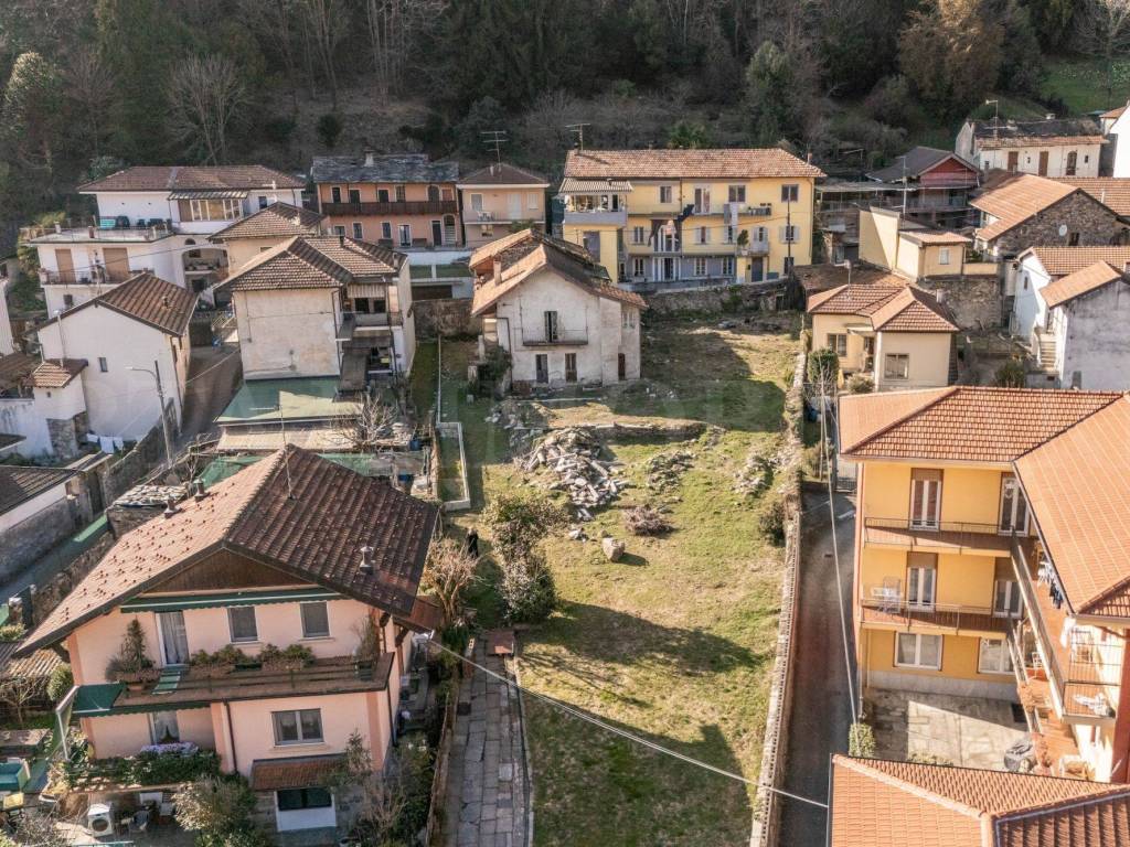 Casa indipendente a Omegna in Via Maresco, 8 - Foto 2