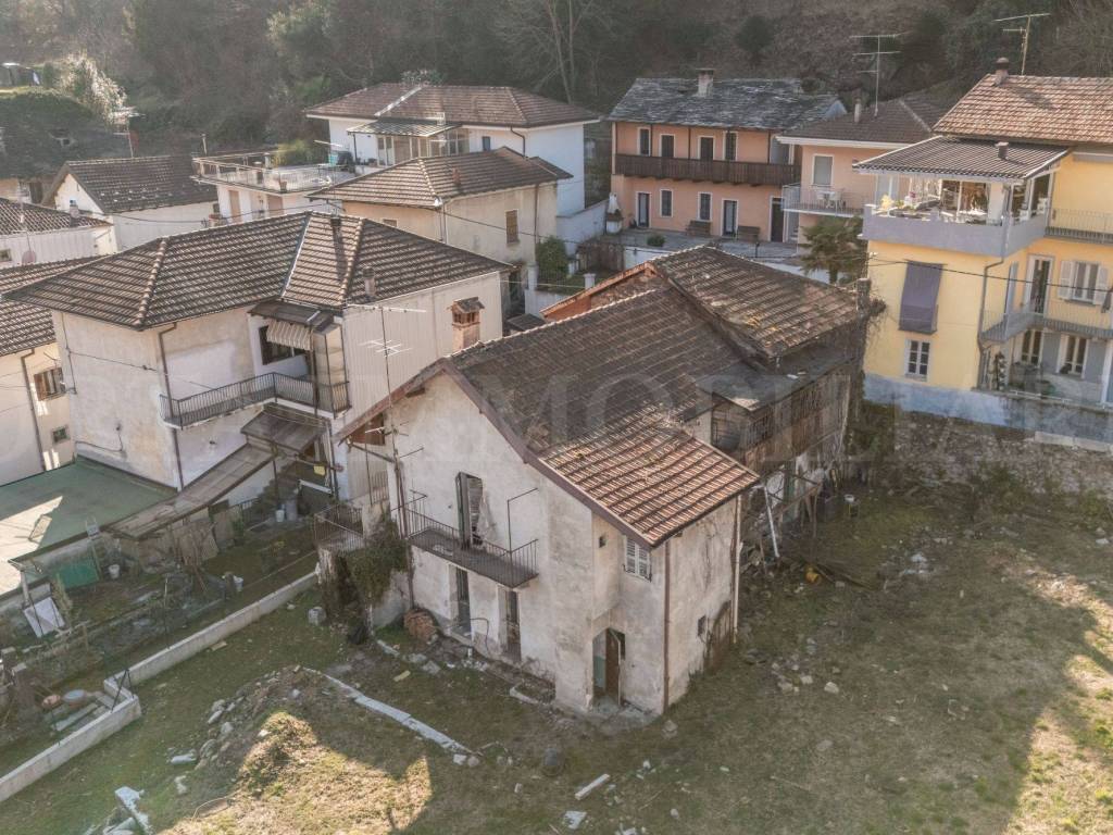 Casa indipendente a Omegna in Via Maresco, 8 - Foto 4