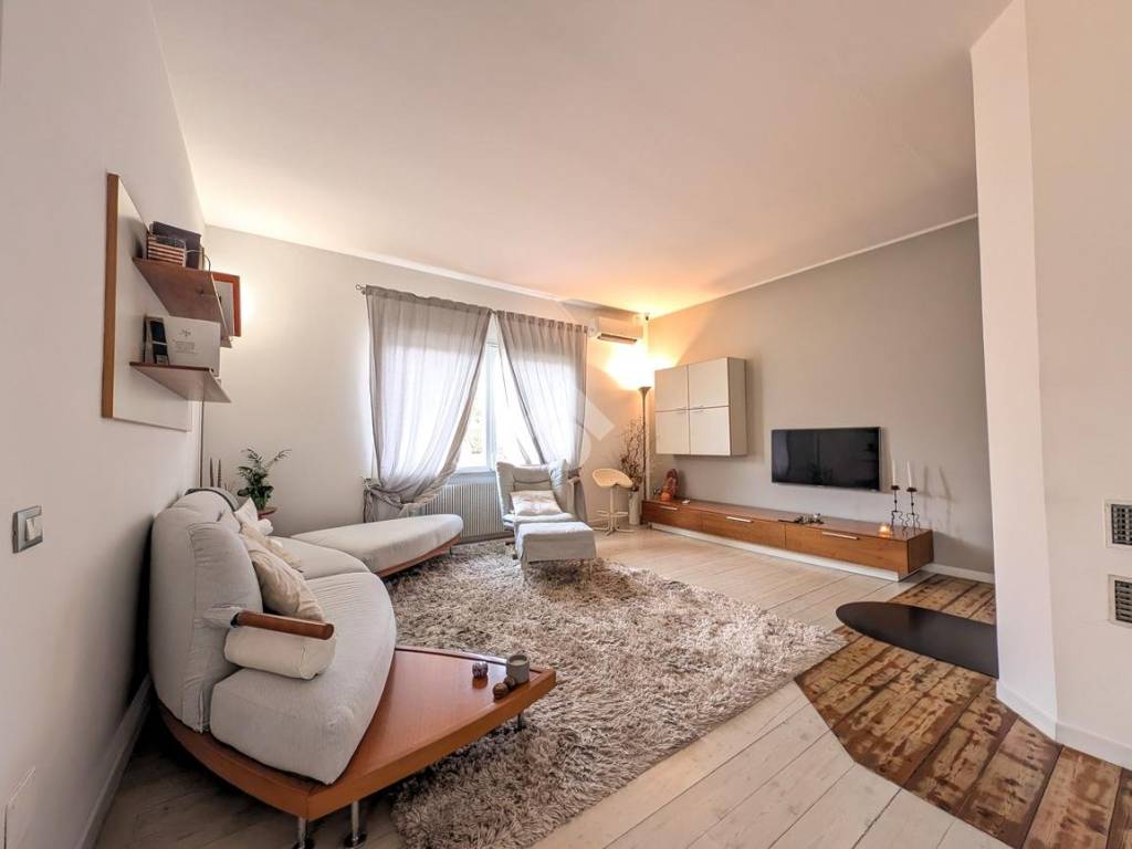 Villa a Treviso in Via Domenico Loschi - Foto 2