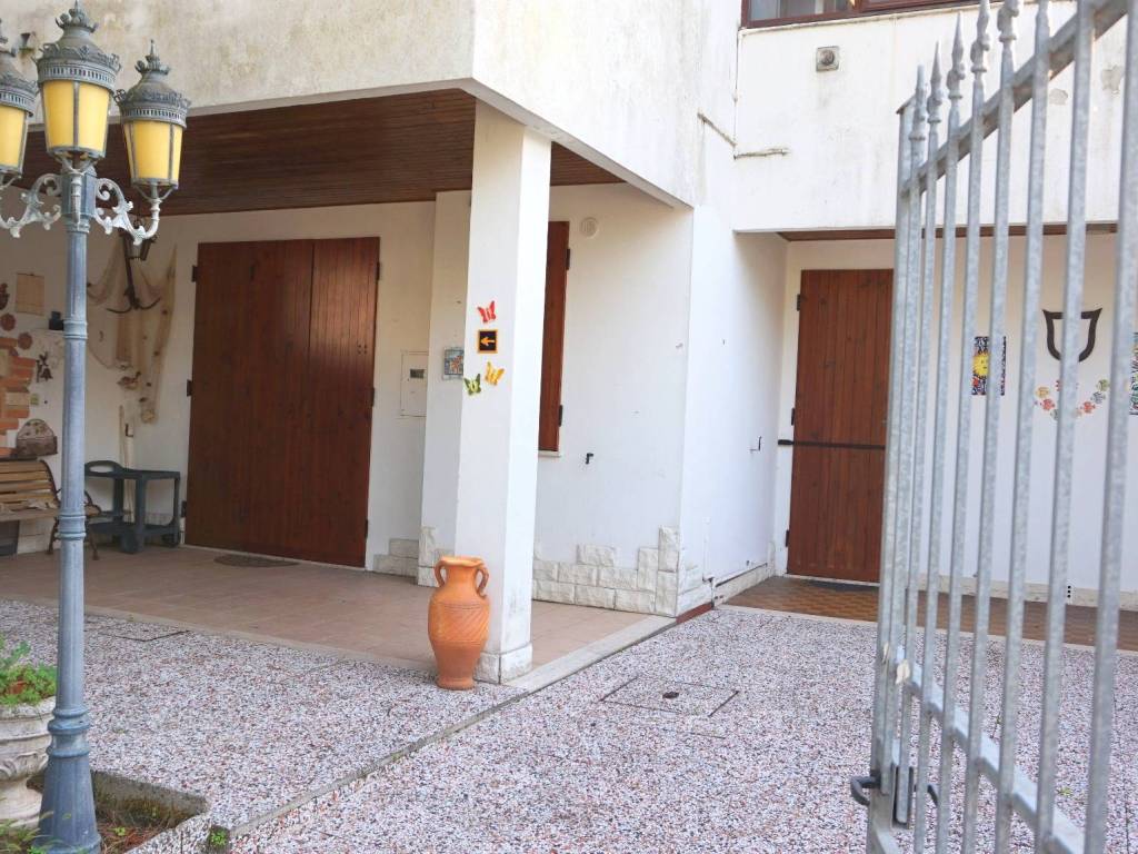 Villetta a schiera a Comacchio in Viale Romania, 17 - Foto 4