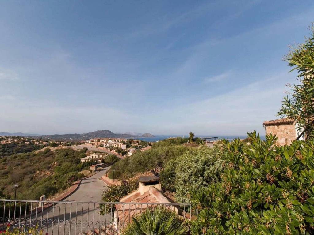 Villa a Loiri porto san paolo in VIA SANDRO PERTINI - Foto 4