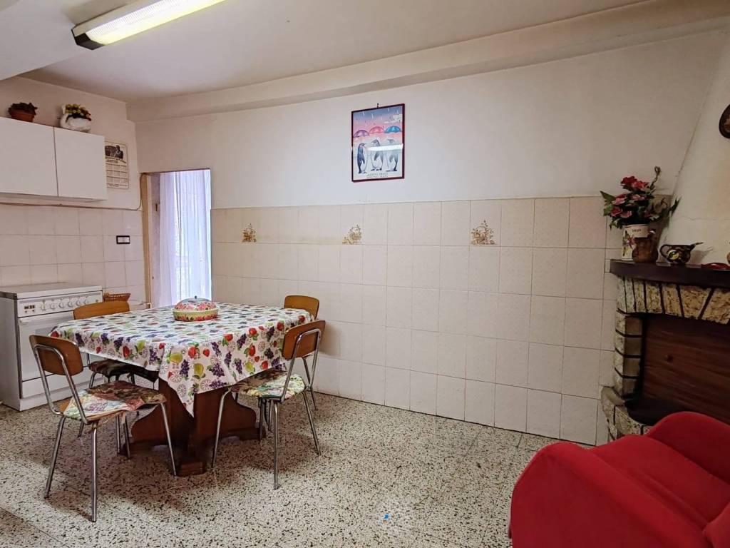Casa indipendente a Rieti in Via Colle Sant'Antimo, 29 - Foto 4