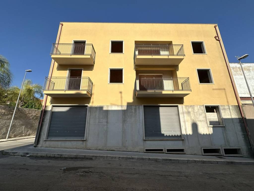Palazzo / stabile a Ispica in Via Ludovico Ariosto - Foto 3
