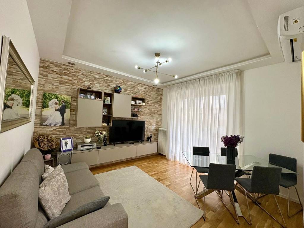 Appartamento a Lecco in Via Belfiore - Foto 2