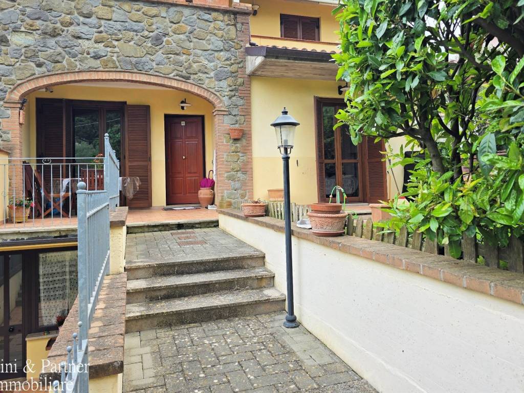 Appartamento a Tuoro sul trasimeno in Via Marina Montessori - Foto 2