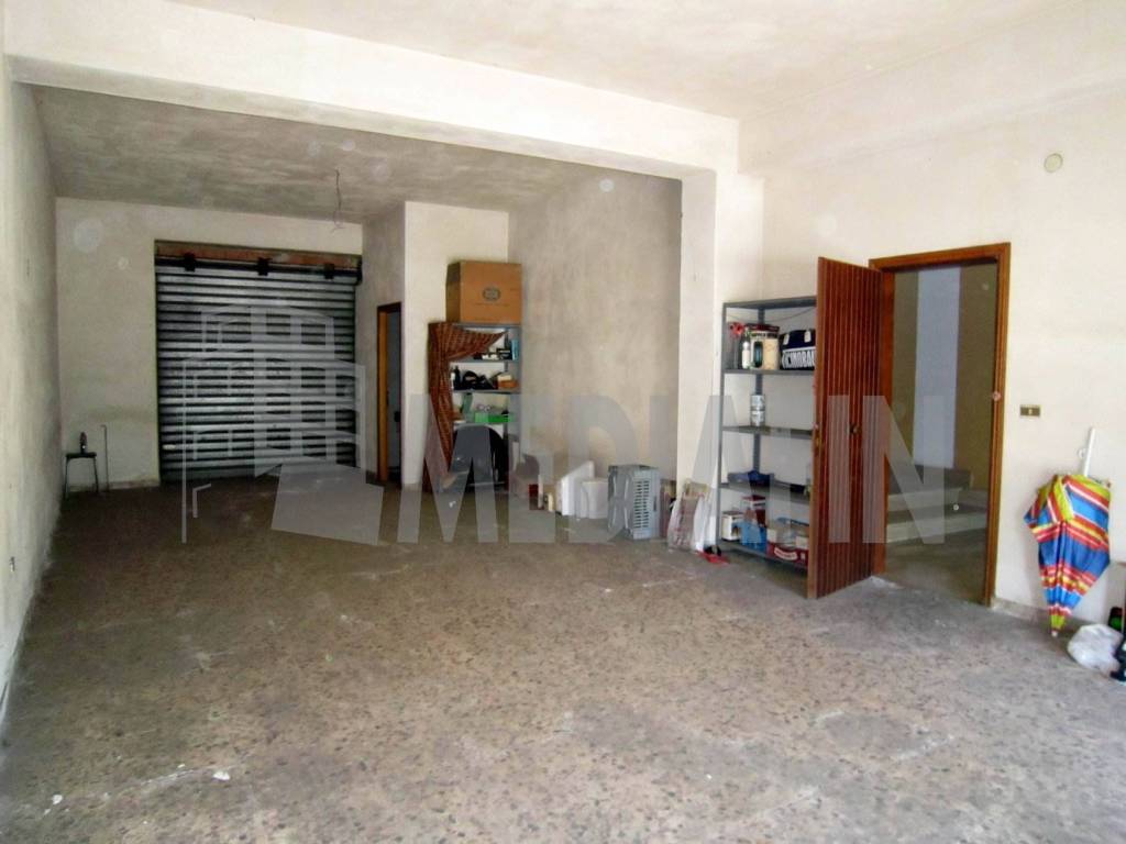 Immobile a Corigliano-rossano in VIALE SANT'ANGELO, 161 - Foto 3