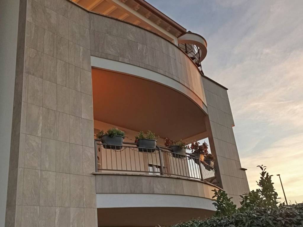 Appartamento a Latina in Via Tomaso Albinoni - Foto 2