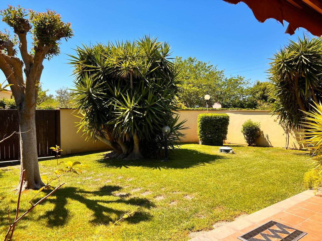 Villa a Montalto di castro in Località Torre di Maremma - Foto 3