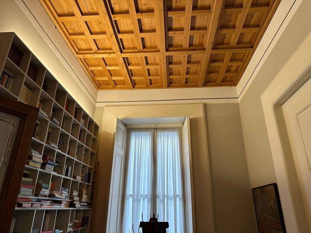 Appartamento a Napoli in via MONTE DI DIO 1 E - Foto 5
