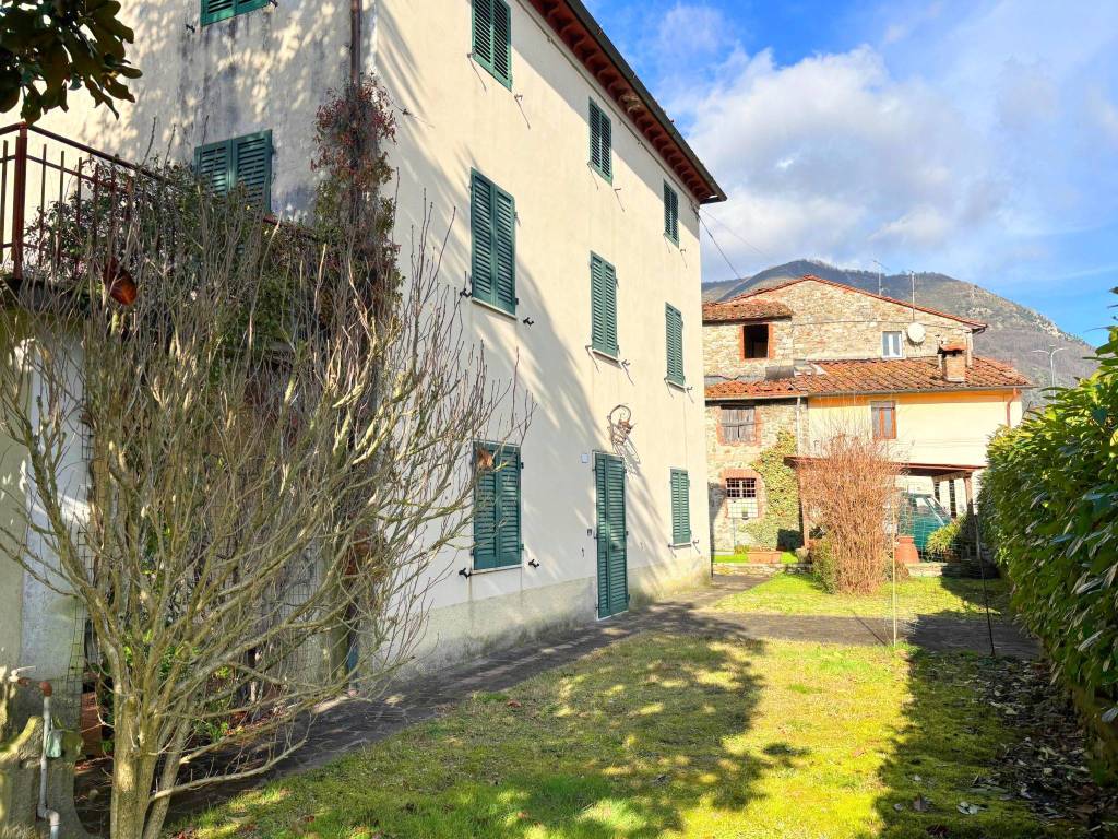 Villa a Borgo a mozzano in Località Pastino - Foto 2