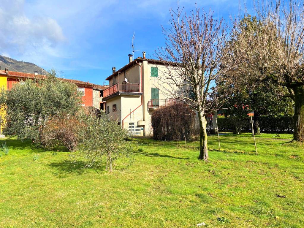 Villa a Borgo a mozzano in Località Pastino - Foto 3