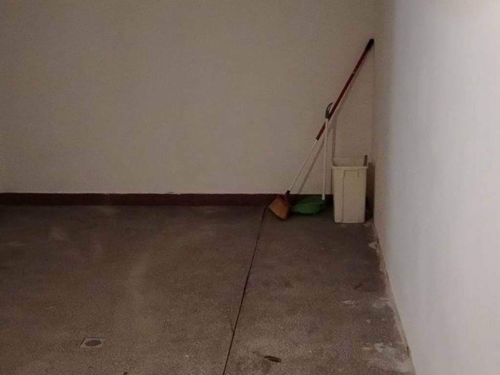 Box / garage a Bologna in Via Emilia Ponente, 222 - Foto 5