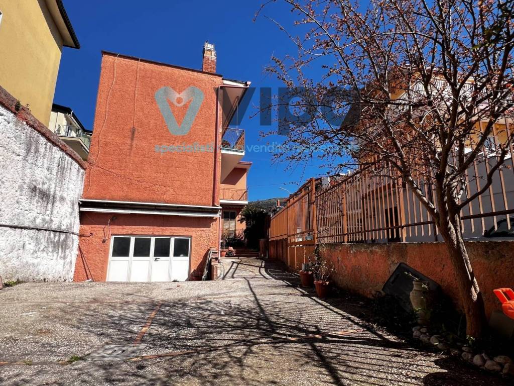 Appartamento a Caserta in Via Antonio Marino, 35 - Foto 3