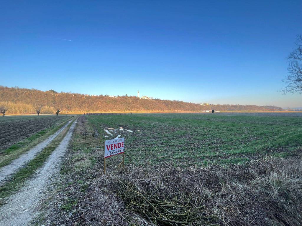 Terreno a Montecchio maggiore in Via Campestrini Vecchia - Foto 4