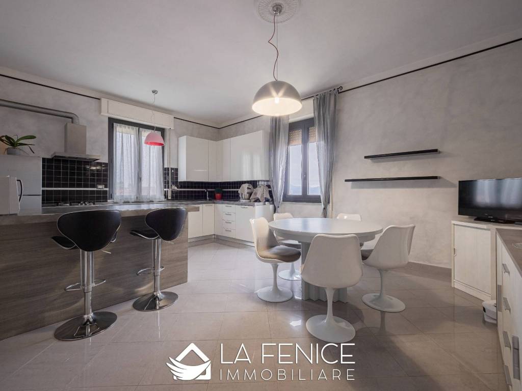 Appartamento a Santo stefano di magra in Via Antonio Gramsci, 31 - Foto 4