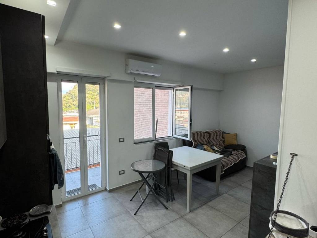 Appartamento a Napoli in Via Pisciarelli - Foto 3