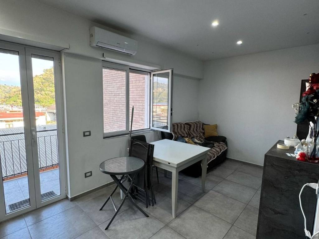 Appartamento a Napoli in Via Pisciarelli - Foto 4