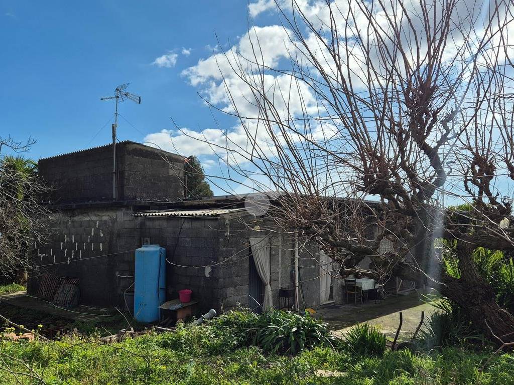 Casa indipendente a Santa venerina in Via Sabotino, 14 - Foto 3