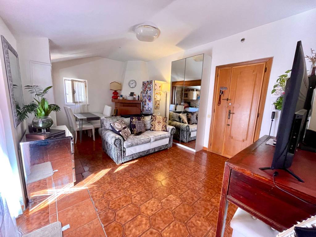 Appartamento a Ladispoli in Via Napoli - Foto 3