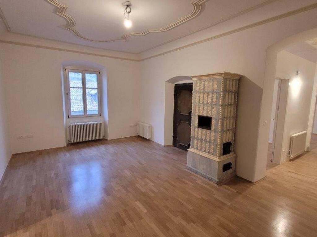 Appartamento a Merano in Via Portici - Foto 2