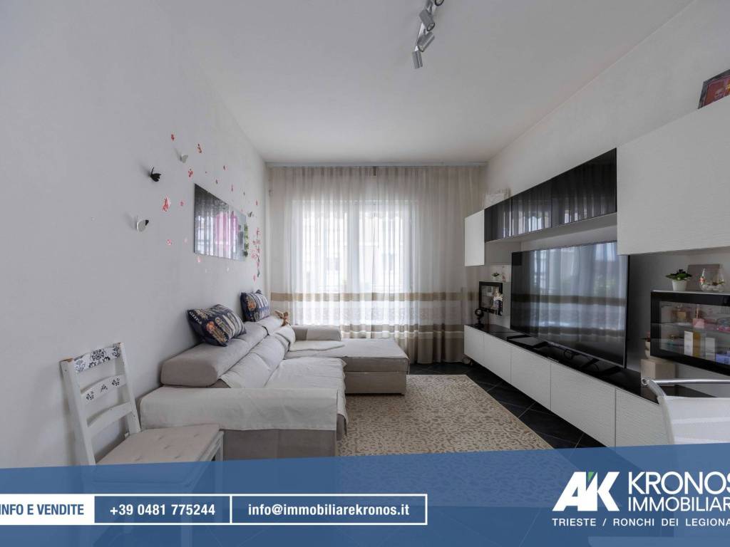 Appartamento a Monfalcone in Via Duca d'Aosta, 12 - Foto 2
