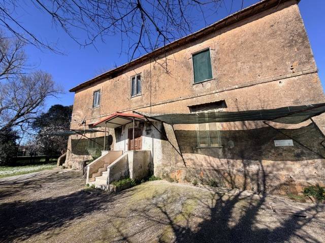 Rustico / casale a Pomezia in Via Sarsina - Foto 4