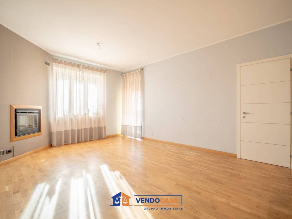 Appartamento a Pancalieri in Via Re Umberto - Foto 2