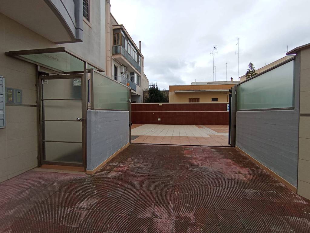 Appartamento a Valenzano in Via Piave - Foto 3