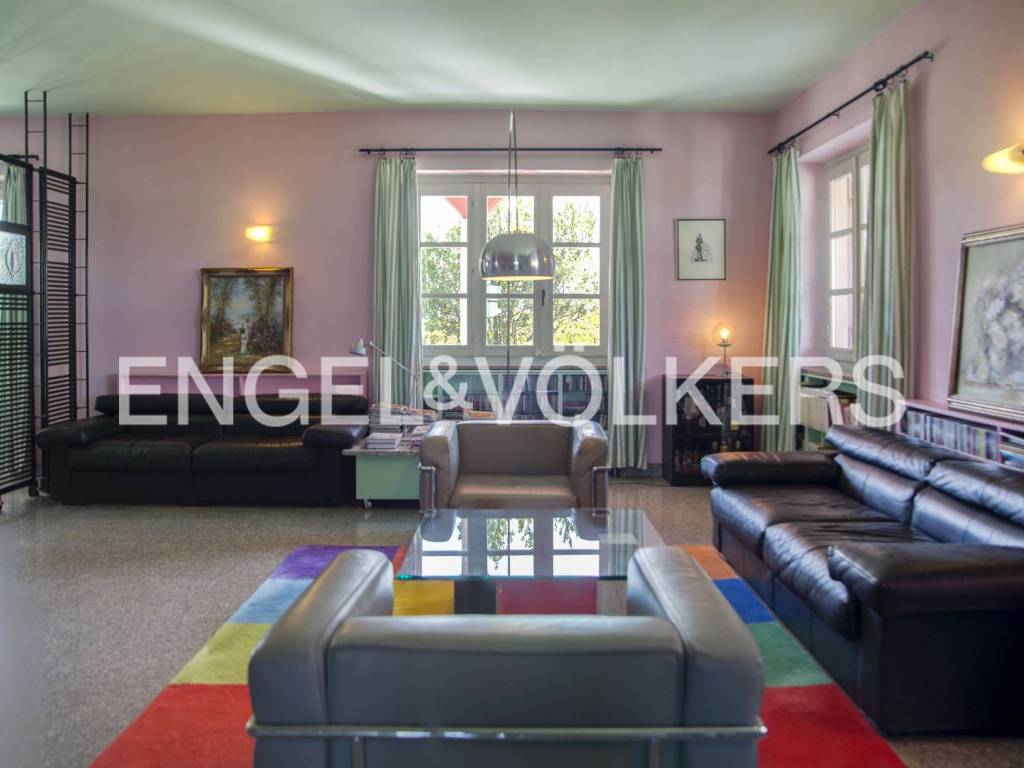 Villa a Serralunga d'alba in Via Roddino - Foto 2