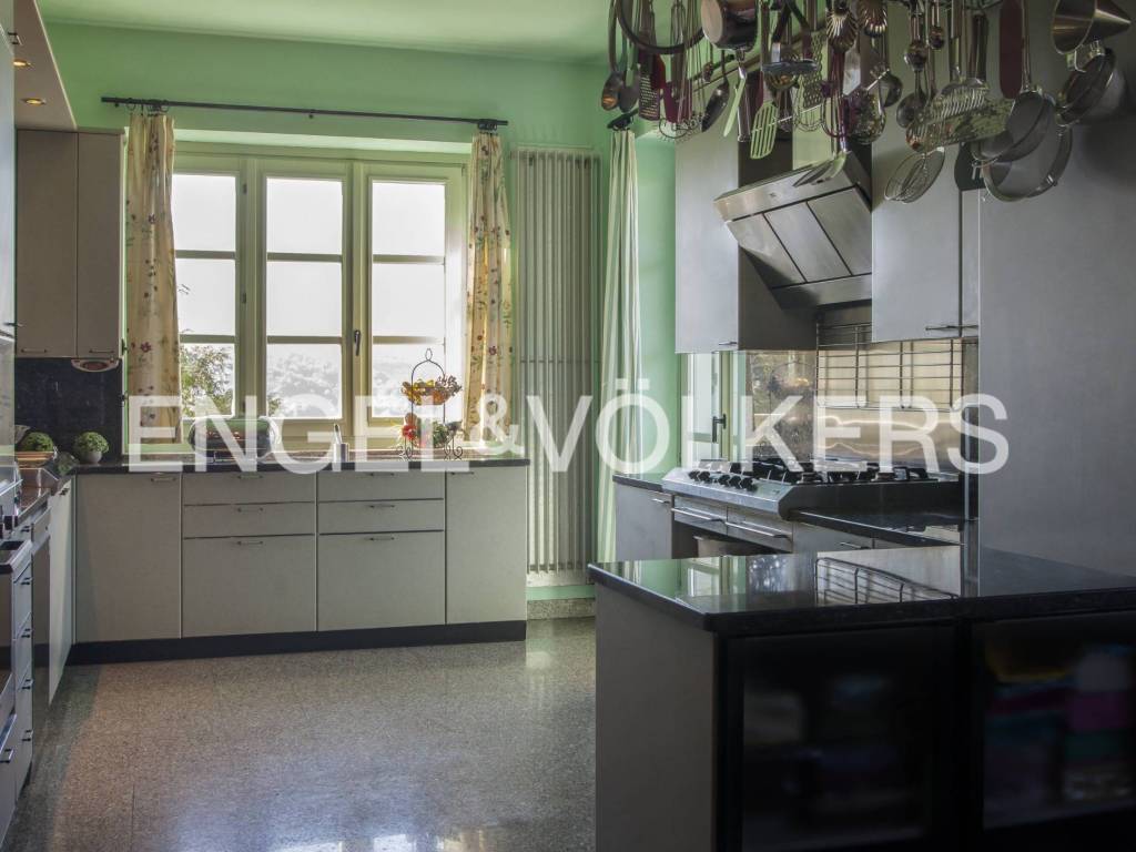 Villa a Serralunga d'alba in Via Roddino - Foto 4