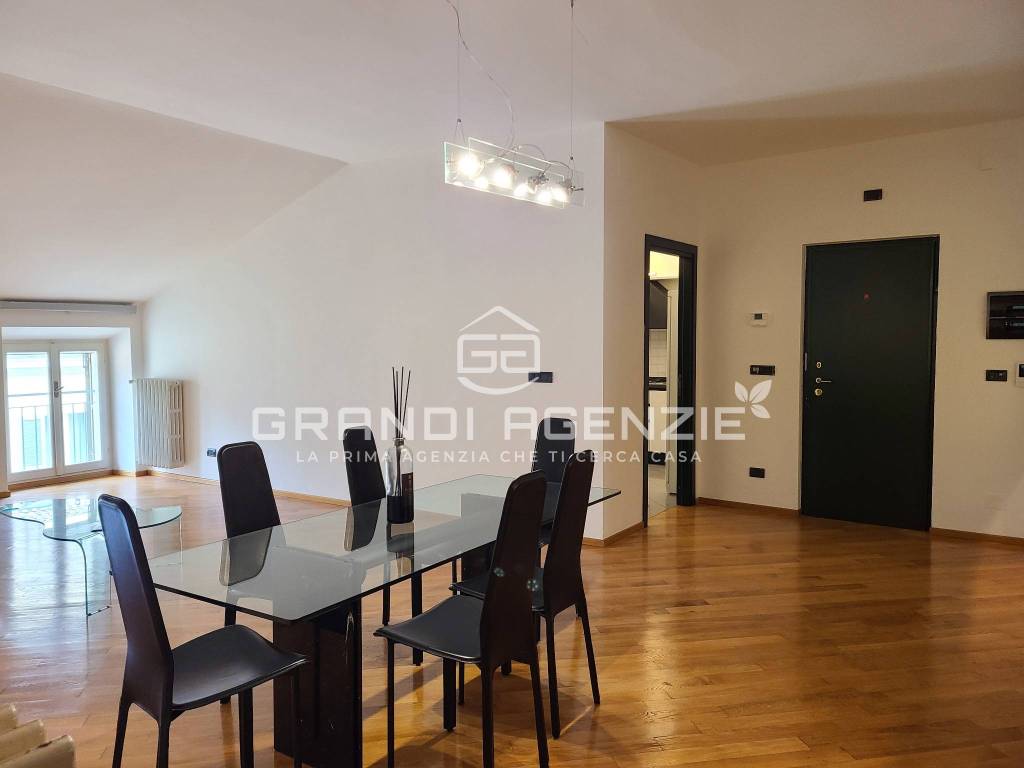 Appartamento a Parma in Strada della Repubblica - Foto 3