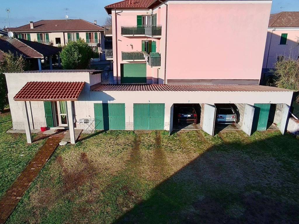 Villa a Alessandria in Via Quartieruzzi, 37 - Foto 4