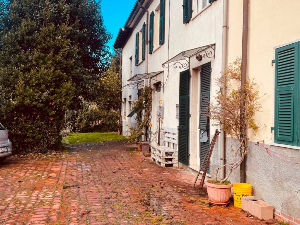 Casa indipendente a Sarzana in Via Crociata - Foto 2
