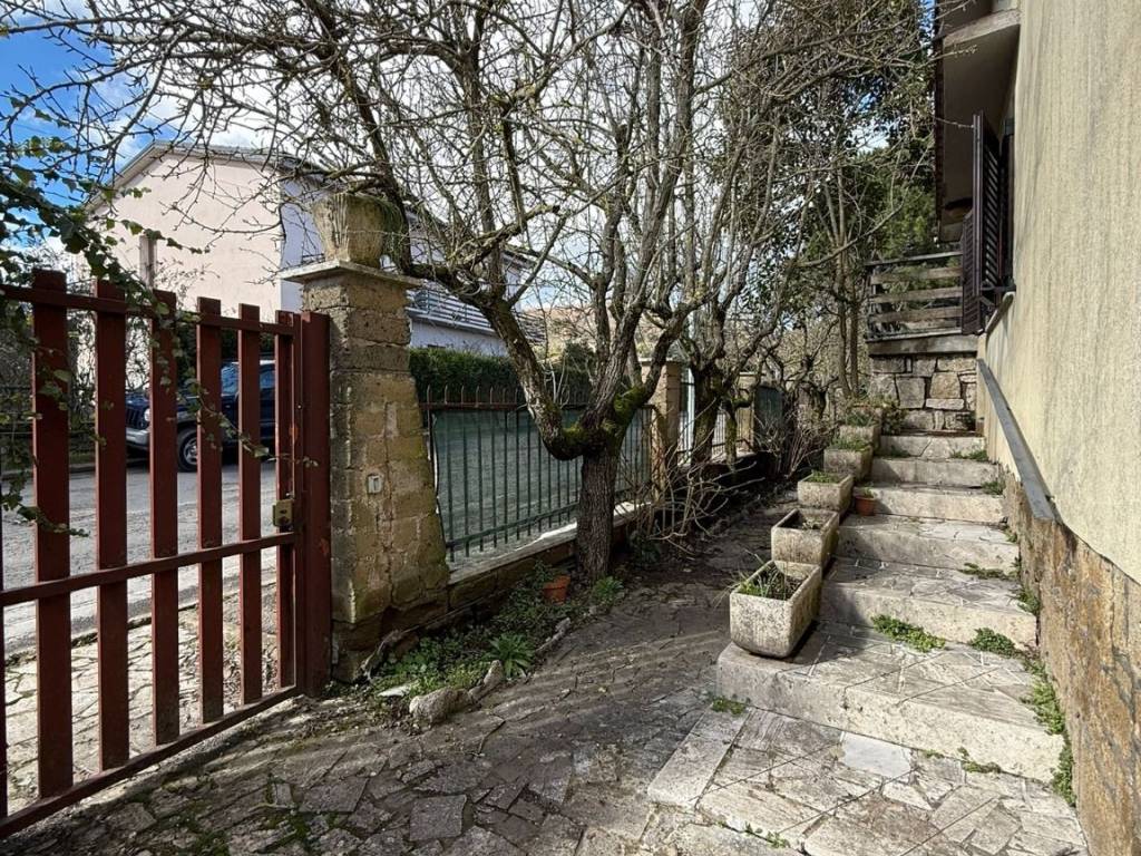 Villa a Valentano in Via Aldo Moro - Foto 4
