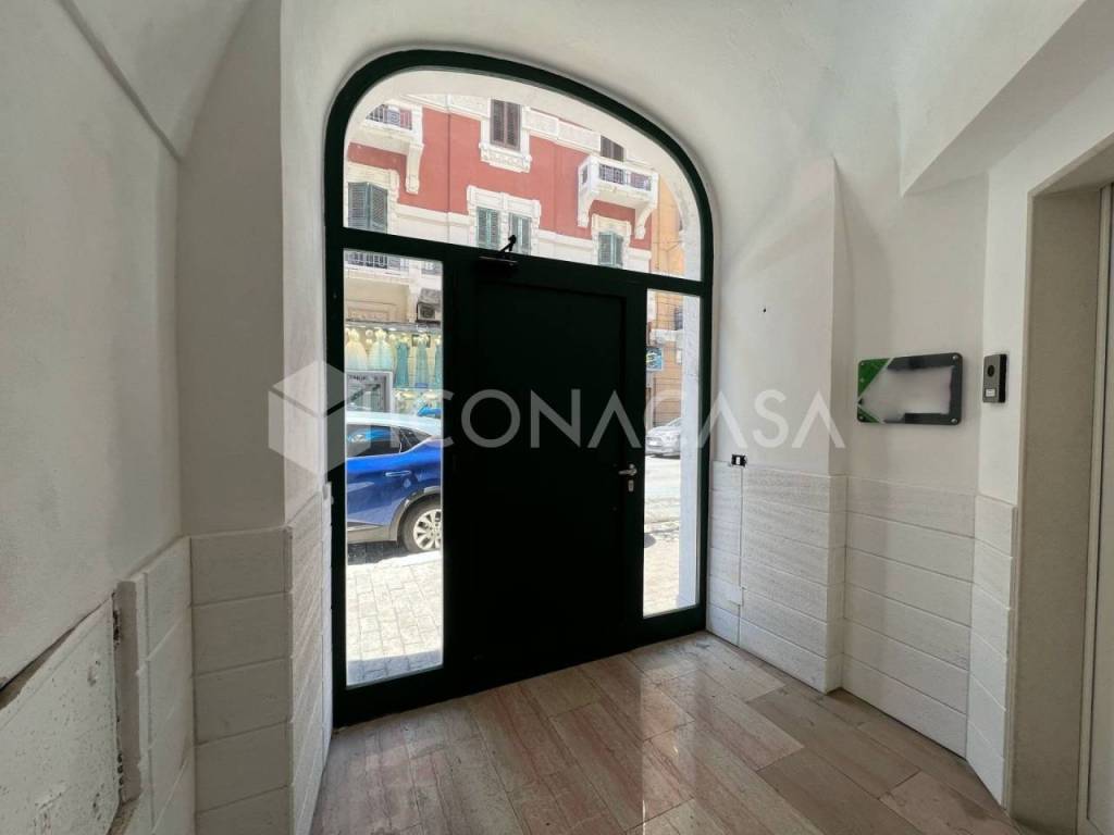 Appartamento a Bari in Via Alessandro Manzoni - Foto 2