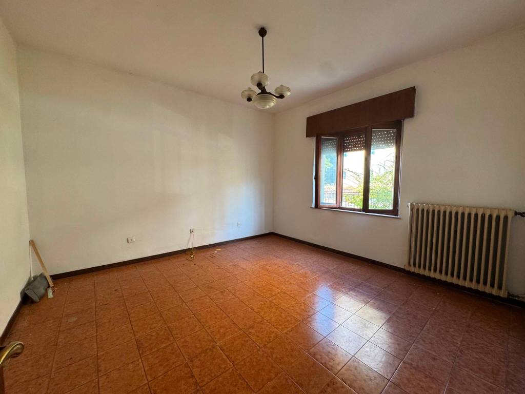 Villa a San giovanni lupatoto in Via 1 Maggio, 11 - Foto 2