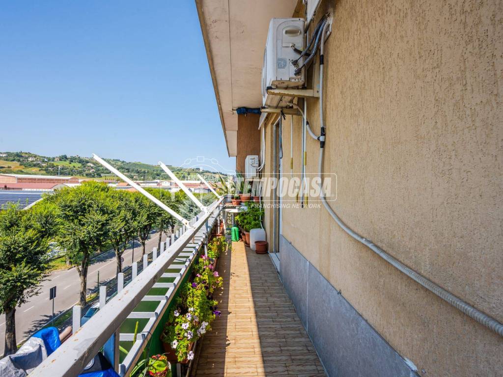 Appartamento a Casalgrande in Via STATALE 159 - Foto 4