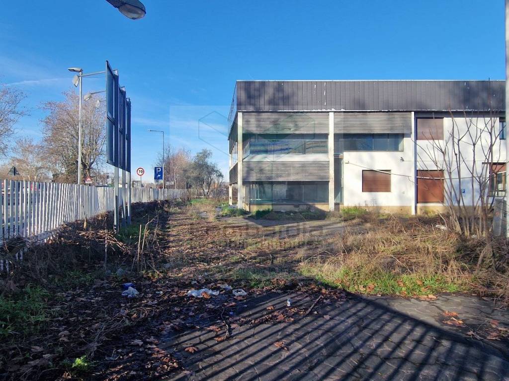 Terreno a Segrate in Via Giacomo Leopardi - Foto 2