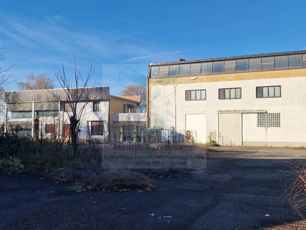Terreno a Segrate in Via Giacomo Leopardi - Foto 3