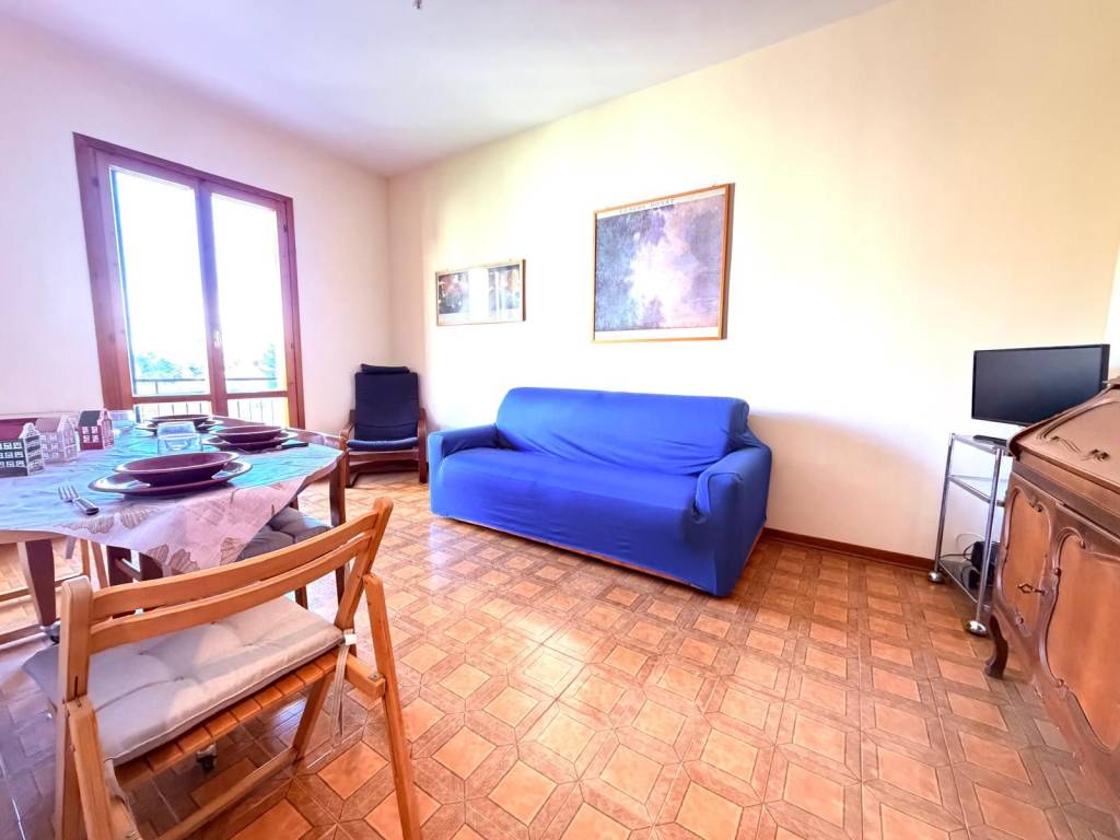 Appartamento a San bartolomeo al mare in Via Guglielmo Marconi - Foto 2