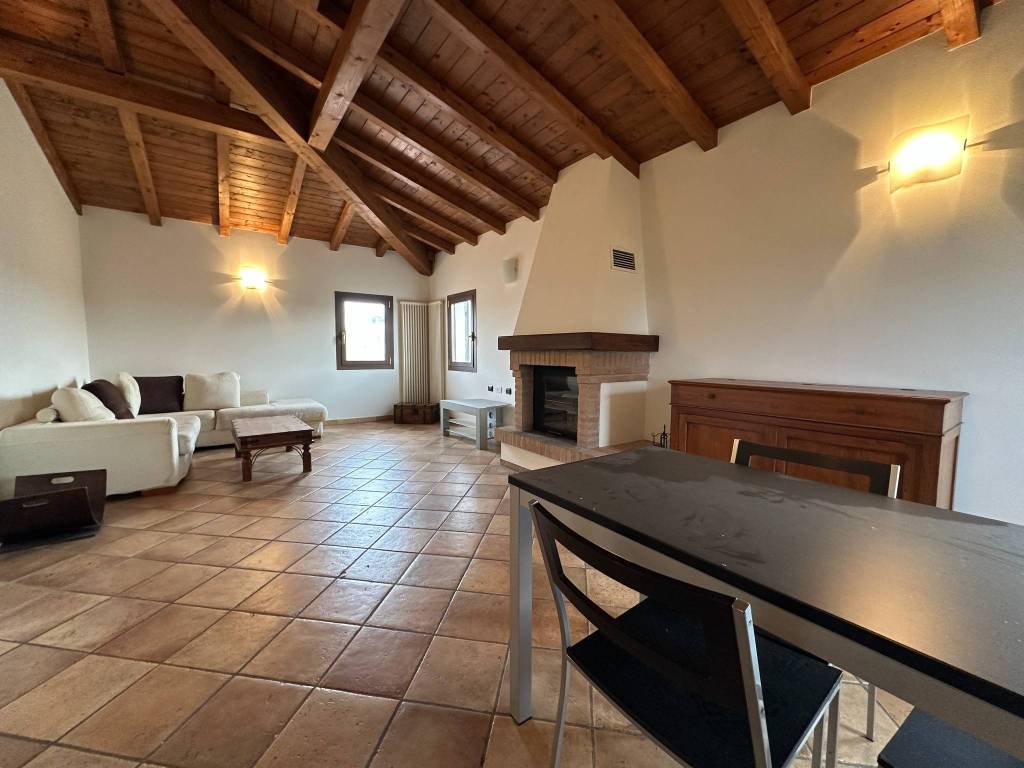 Appartamento a Castelfranco emilia in Via Mavora - Foto 5