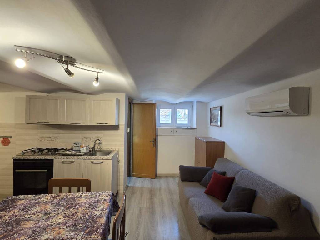 Appartamento a Albano laziale in Via Appia Nuova - Foto 3