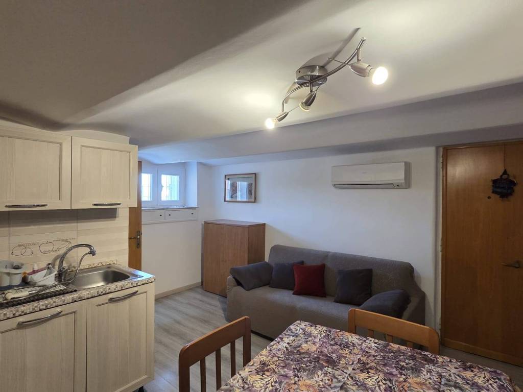 Appartamento a Albano laziale in Via Appia Nuova - Foto 4