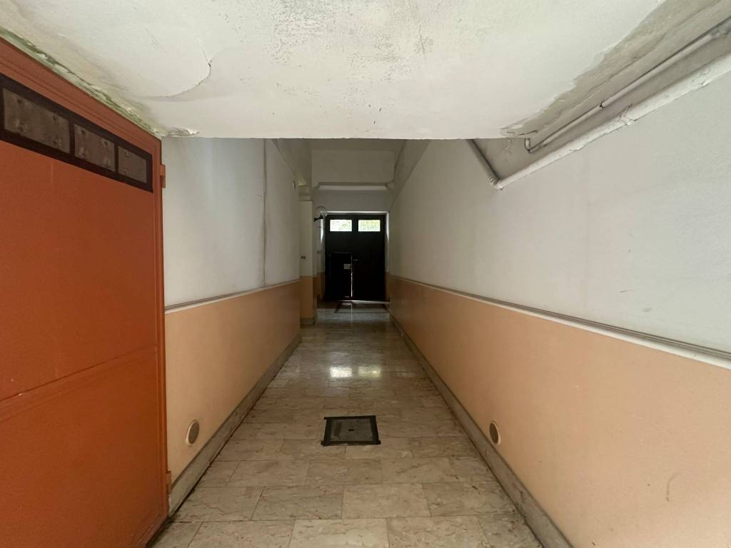 Appartamento a Taranto in Via Guglielmo Oberdan, 81 - Foto 4