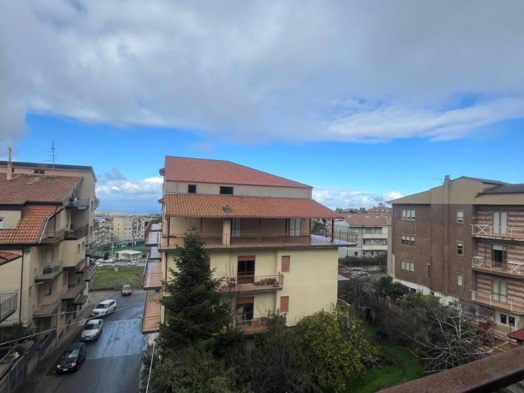 Attico / mansarda a Vibo valentia in Via Bernardino Telesio - Foto 4