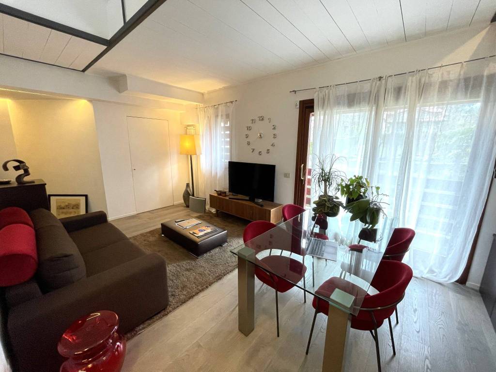 Appartamento a Erba - Foto 2