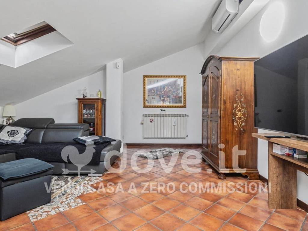 Appartamento a Limbiate in Via XXV Aprile, 19 - Foto 3