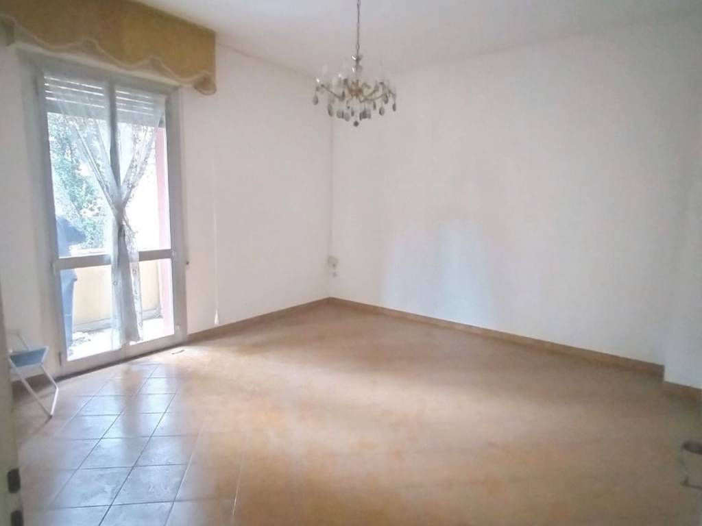 Appartamento a Bologna in Via Giuseppe Massarenti - Foto 3