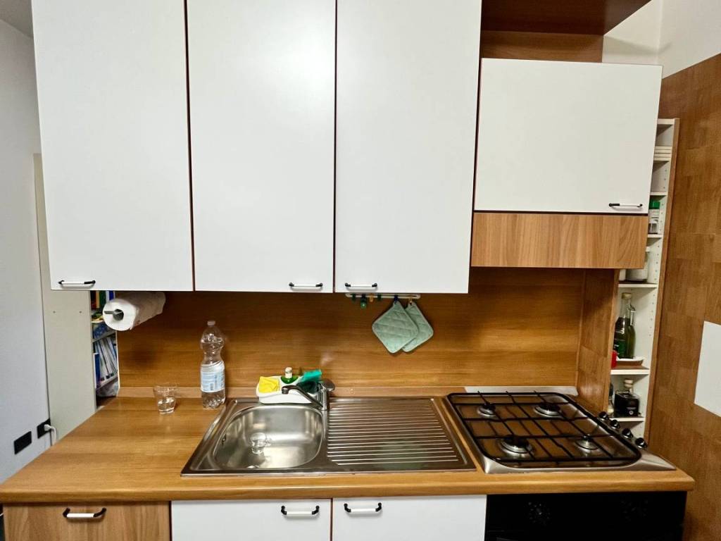 Appartamento a Como in Via Carloni, 16 - Foto 3