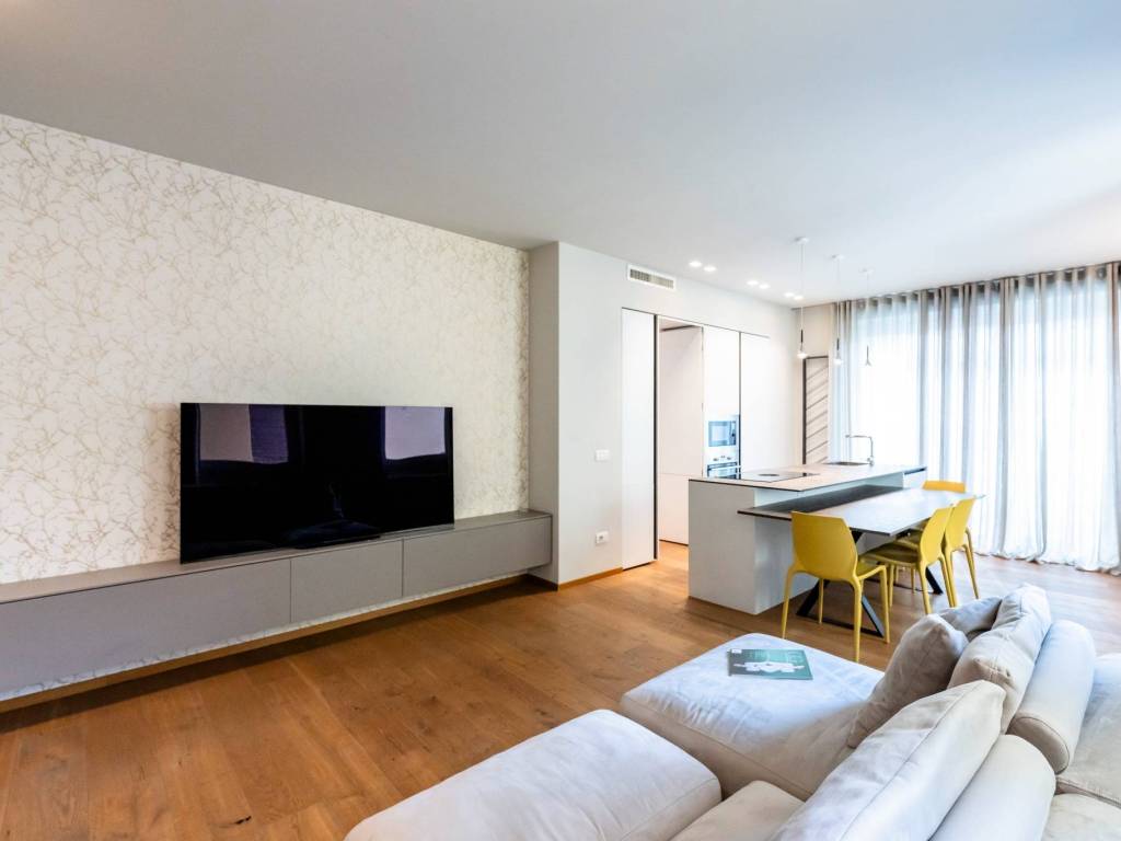 Appartamento a Bergamo in Via Antonio Ghislanzoni, 25 - Foto 2